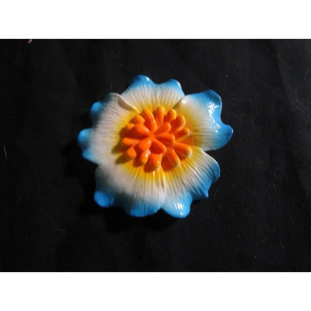 Wuv Luv Interactive Toy Replacement Blue Flower Food Trendmasters Vintage 1999
